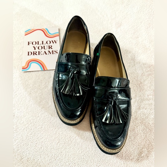 Franco Sarto- Carolynn Tassel Loafer ⭐️ - Picture 2 of 8